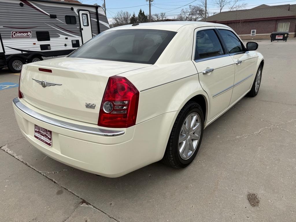 Chrysler 300 Limited RWD 2010