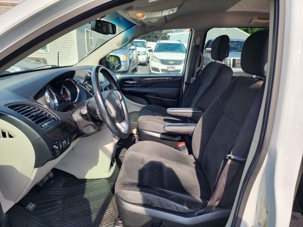 Dodge Grand Caravan SE 2017