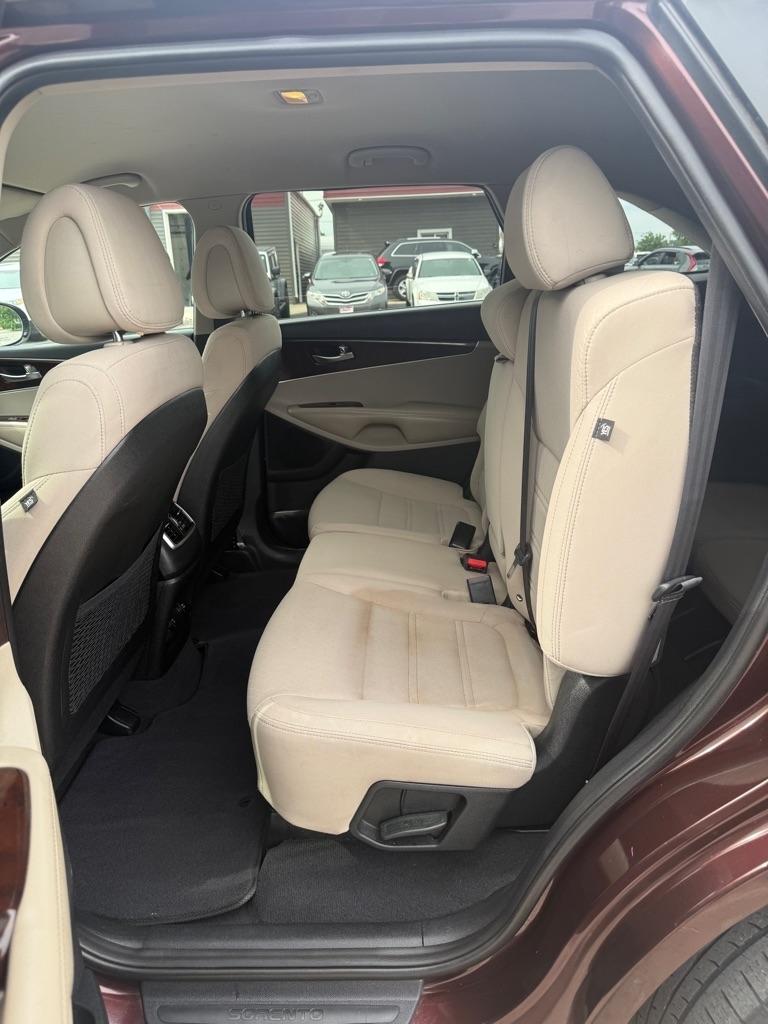 Kia Sorento LX V6 AWD 2016