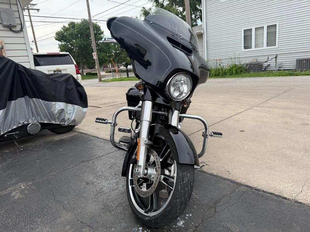Harley-Davidson FLHXS  2017
