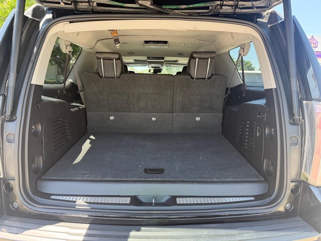 GMC Yukon XL SLT 1/2 Ton 4WD 2015