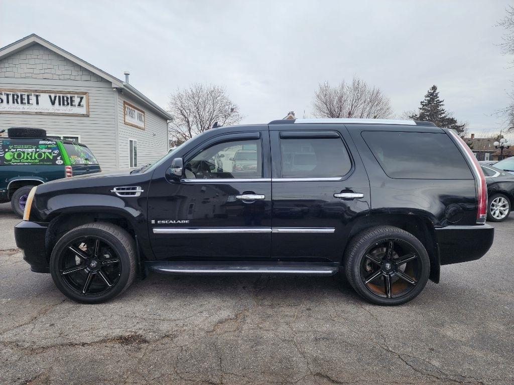 Cadillac Escalade AWD 2009