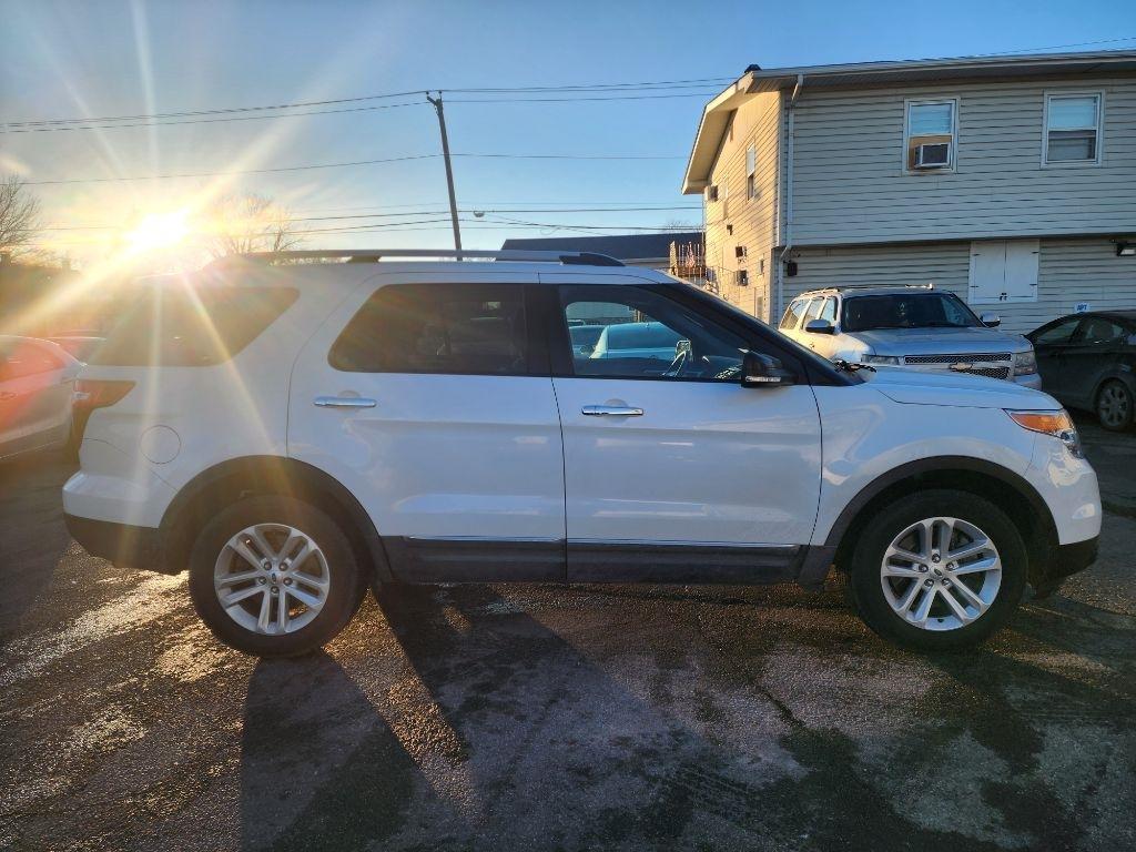 Ford Explorer XLT 4WD 2014