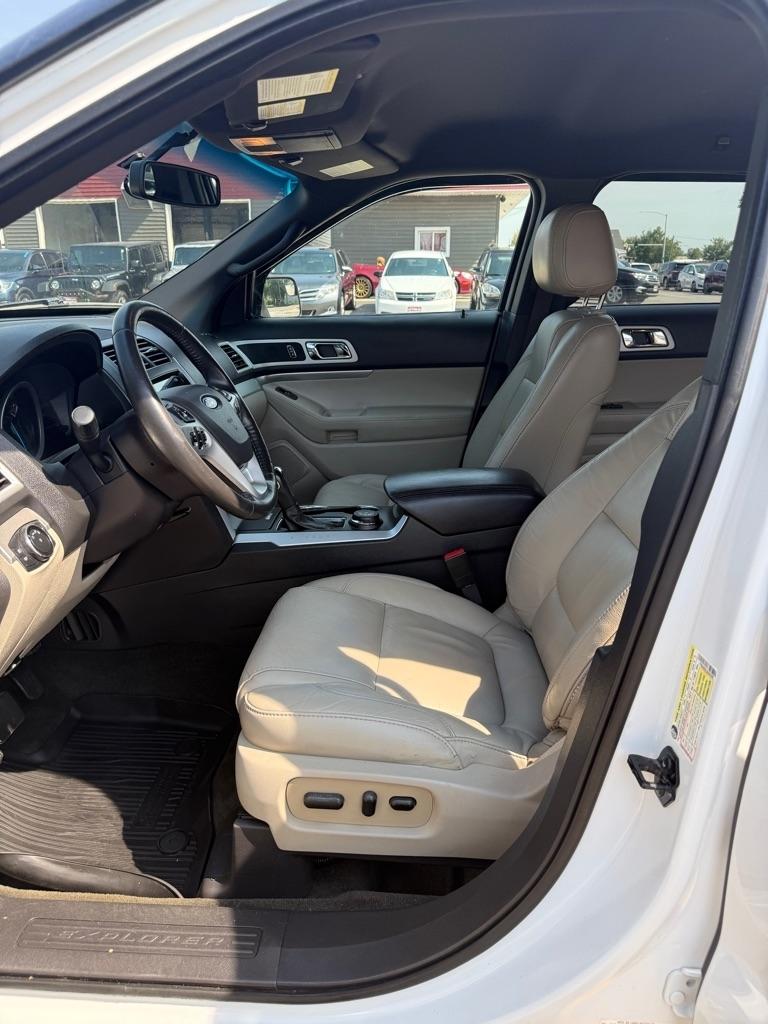 Ford Explorer XLT 4WD 2014