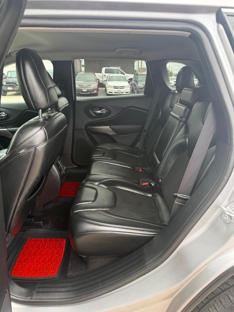 Jeep Cherokee Latitude Plus 4WD 2019