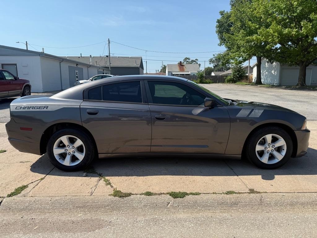 Dodge Charger SE 2014