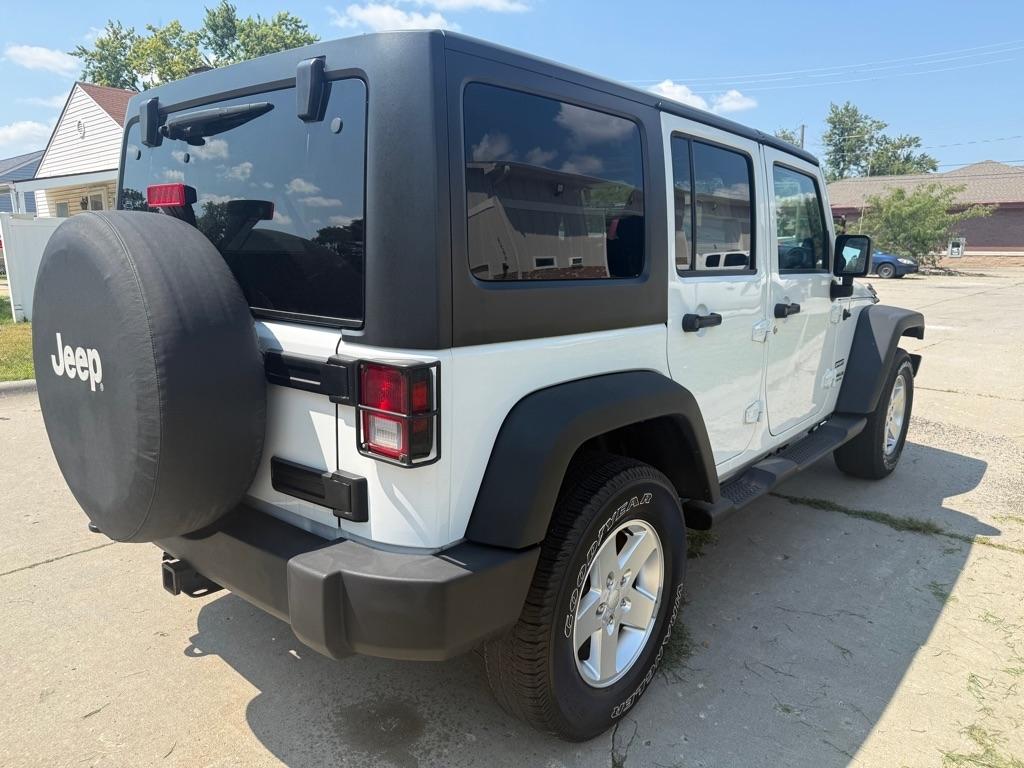 Jeep Wrangler Unlimited Sport 4WD 2013