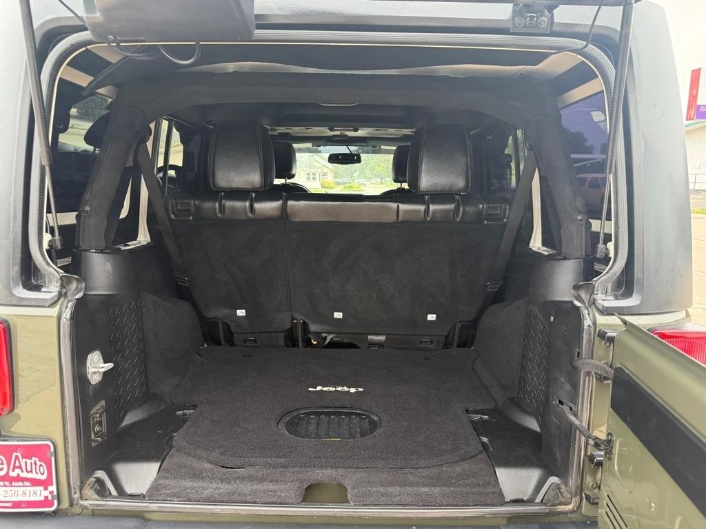Jeep Wrangler Unlimited Rubicon 4WD 2015