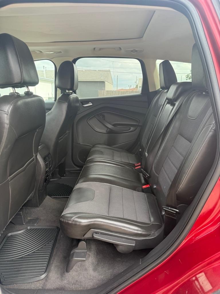 Ford Escape Titanium 4WD 2013