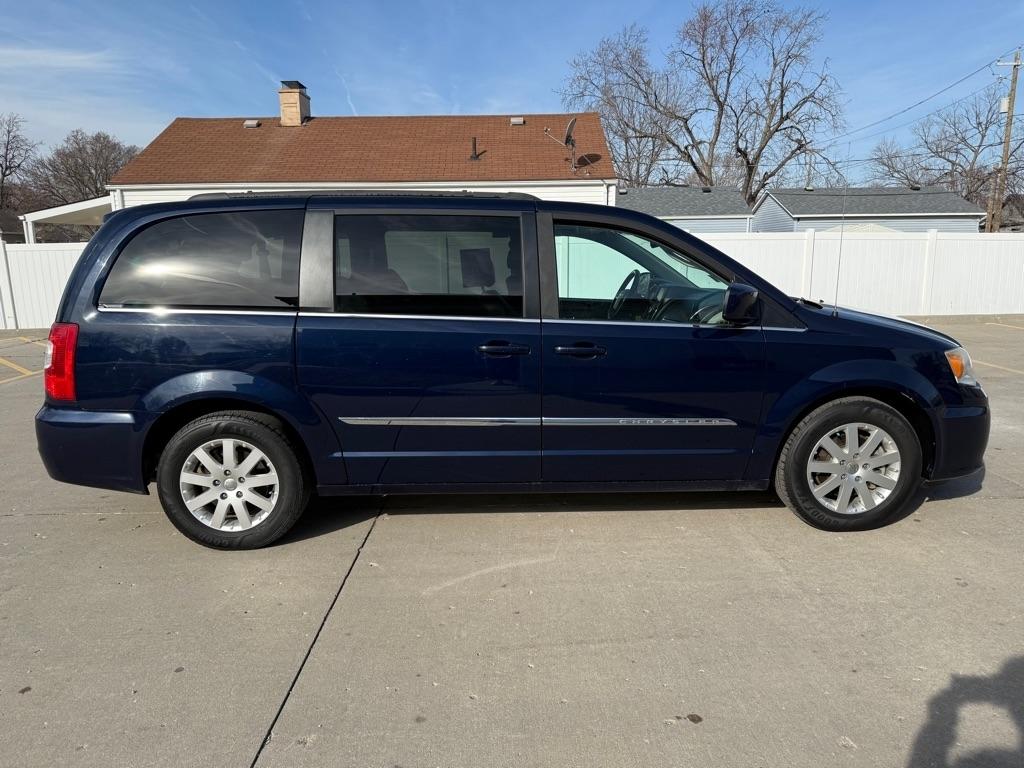 Chrysler Town & Country Touring 2014