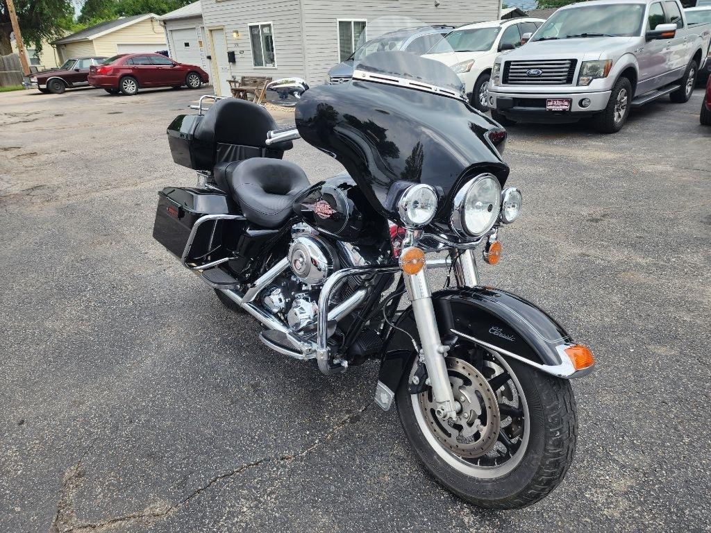 Harley-Davidson FLHTC  2008