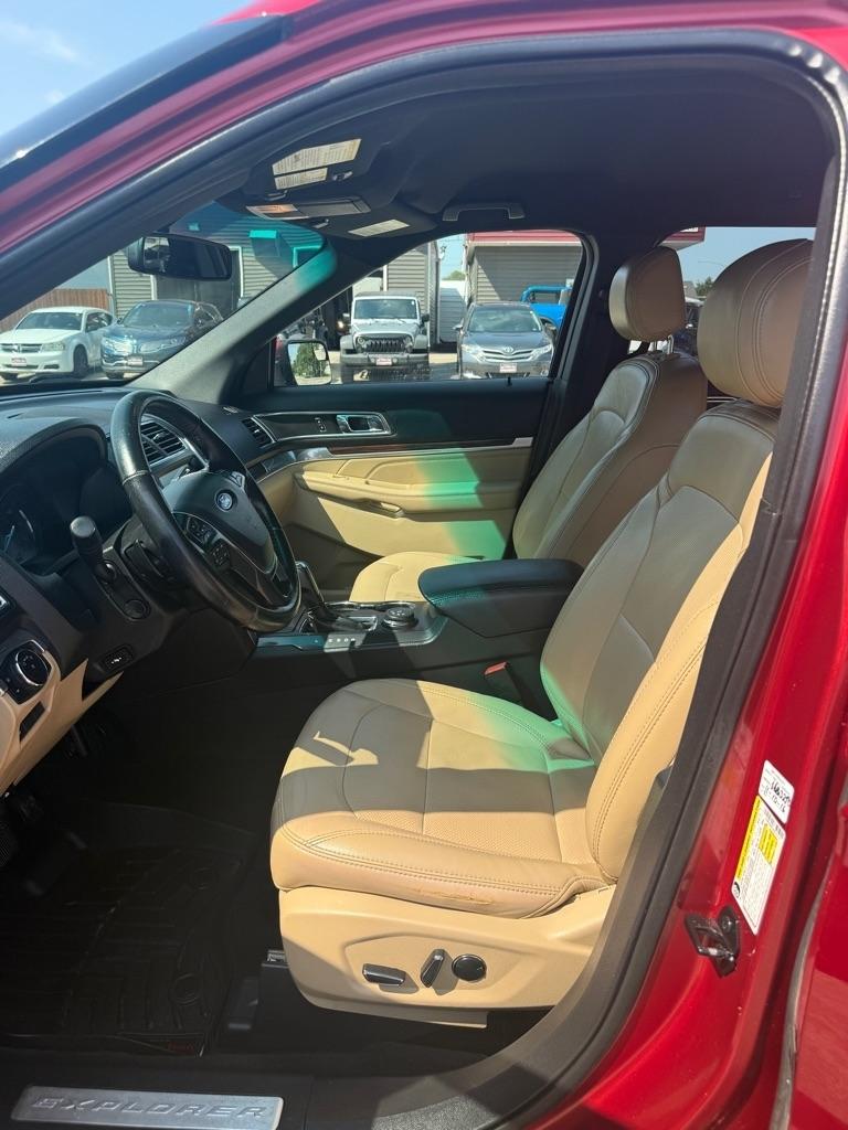 Ford Explorer Limited 4WD 2016