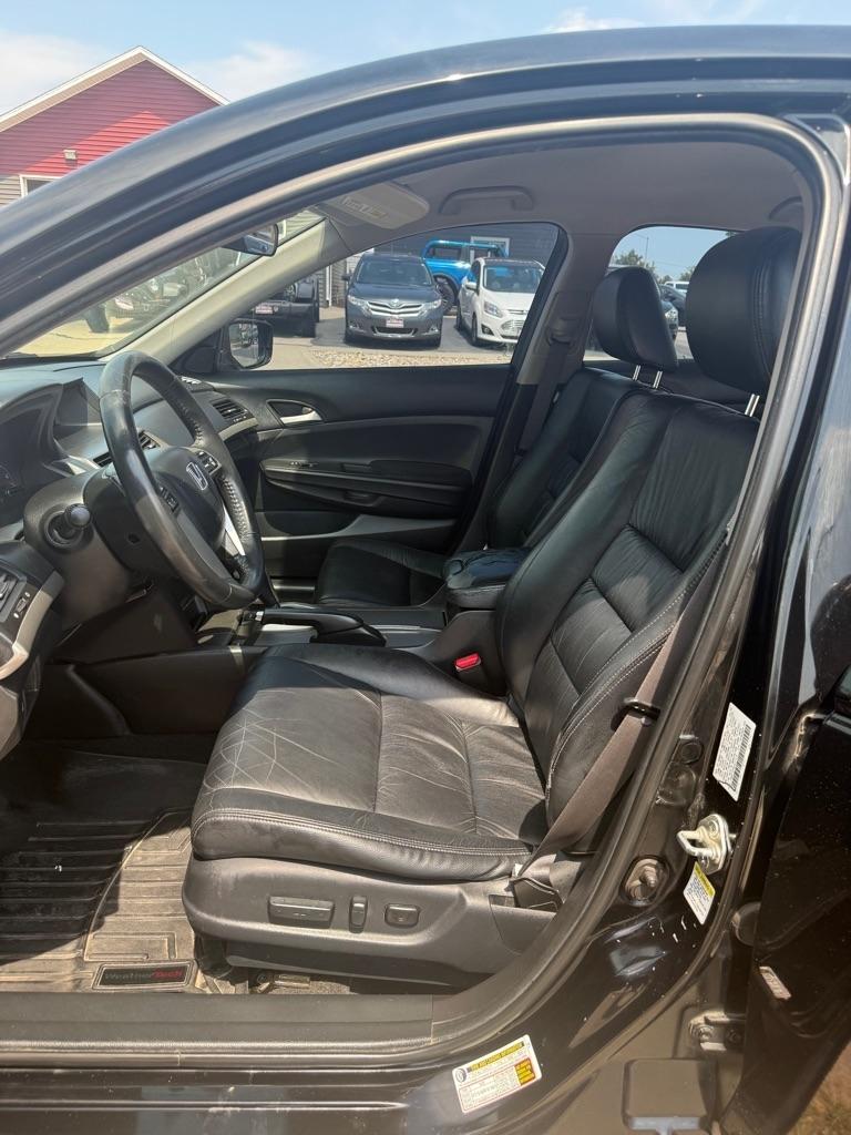 Honda Accord SE Sedan AT 2012