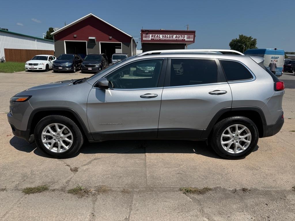 Jeep Cherokee Latitude 4WD 2016