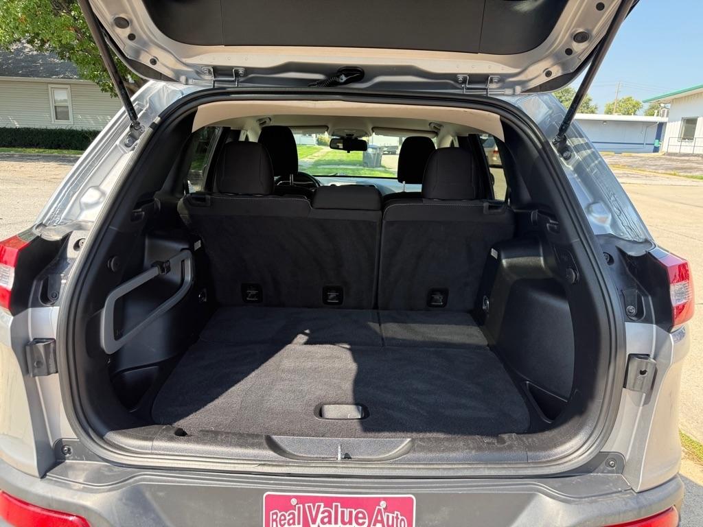 Jeep Cherokee Latitude 4WD 2016