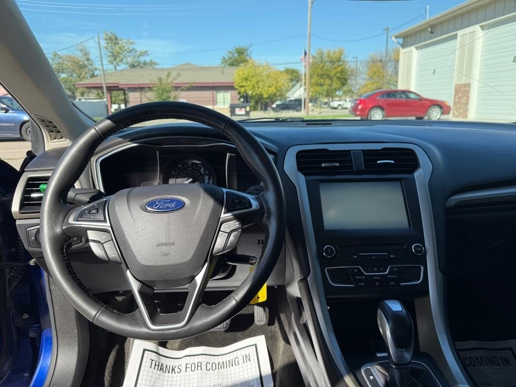 Ford Fusion SE AWD 2016