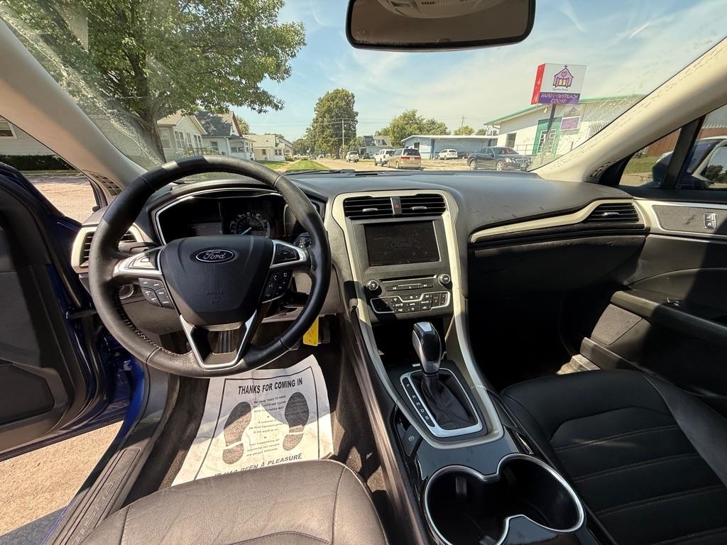 Ford Fusion SE AWD 2016