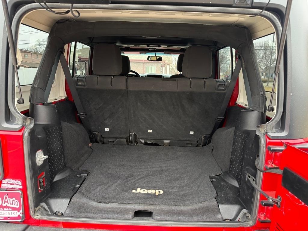 Jeep Wrangler Unlimited Sport 4WD 2014
