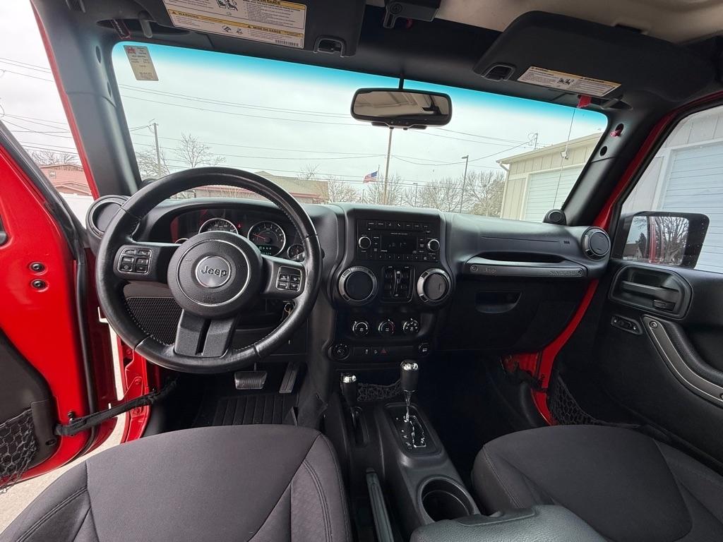 Jeep Wrangler Unlimited Sport 4WD 2014