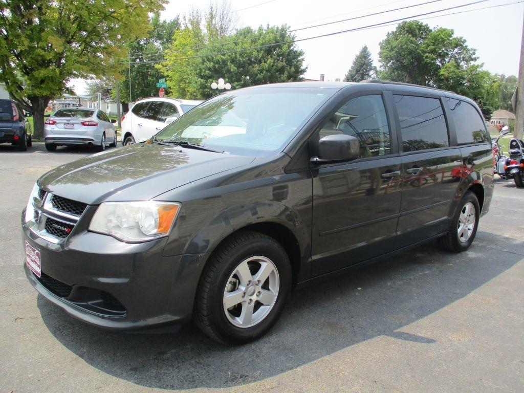 Dodge Grand Caravan SXT 2012