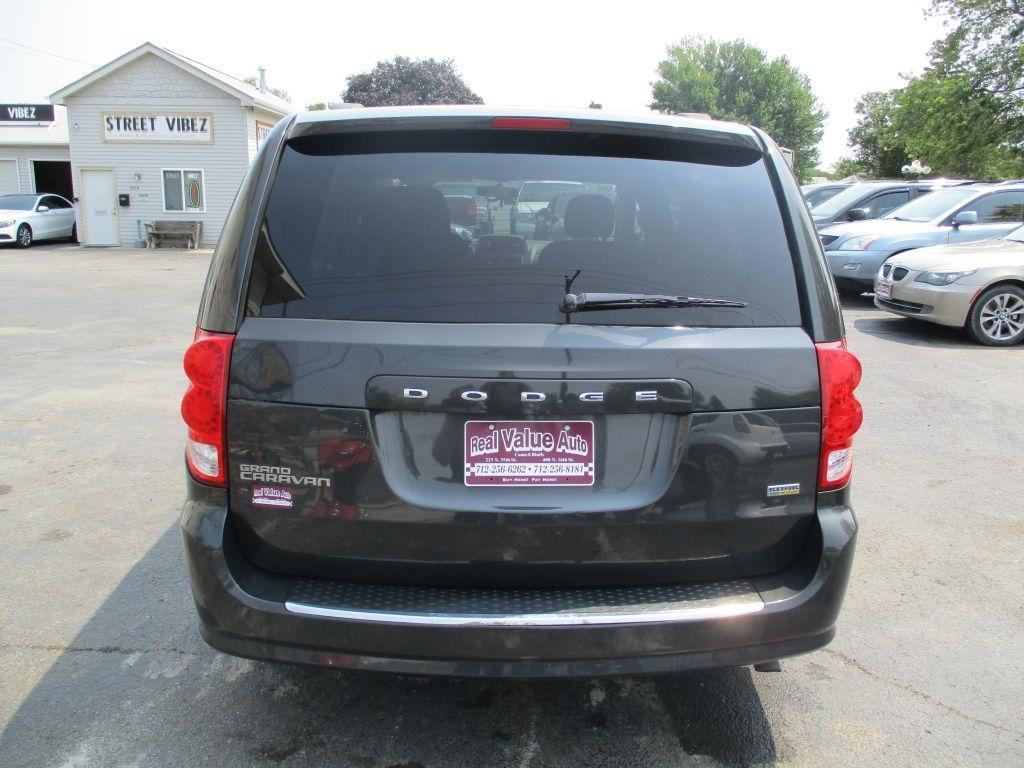 Dodge Grand Caravan SXT 2012