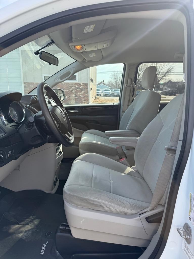 Dodge Grand Caravan SE 2013