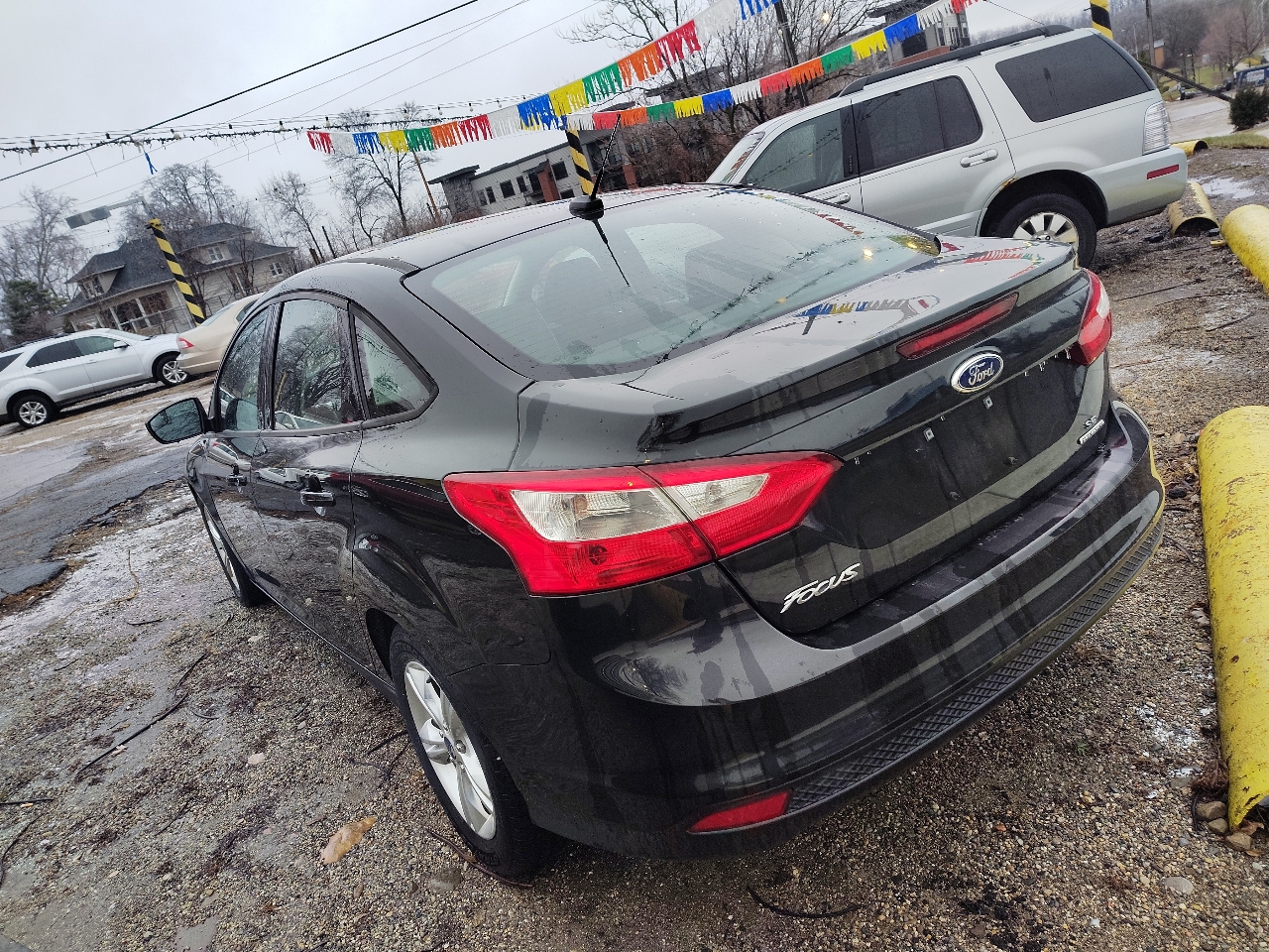 Ford Focus 4dr Sdn SE 2014