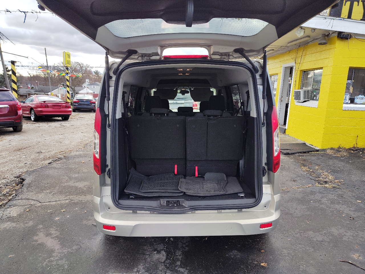 Ford Transit Connect Wagon 4dr Wgn LWB XLT w/Rear Liftgate 2015