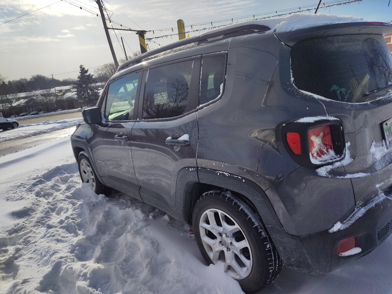 Jeep Renegade FWD 4dr Latitude 2016