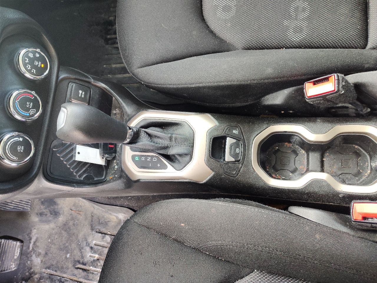 Jeep Renegade FWD 4dr Latitude 2016