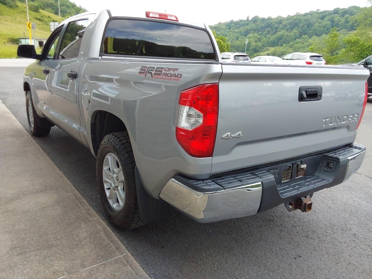 Toyota Tundra 4WD Truck CrewMax 5.7L FFV V8 6-Spd AT TRD Pro (Natl) 2016
