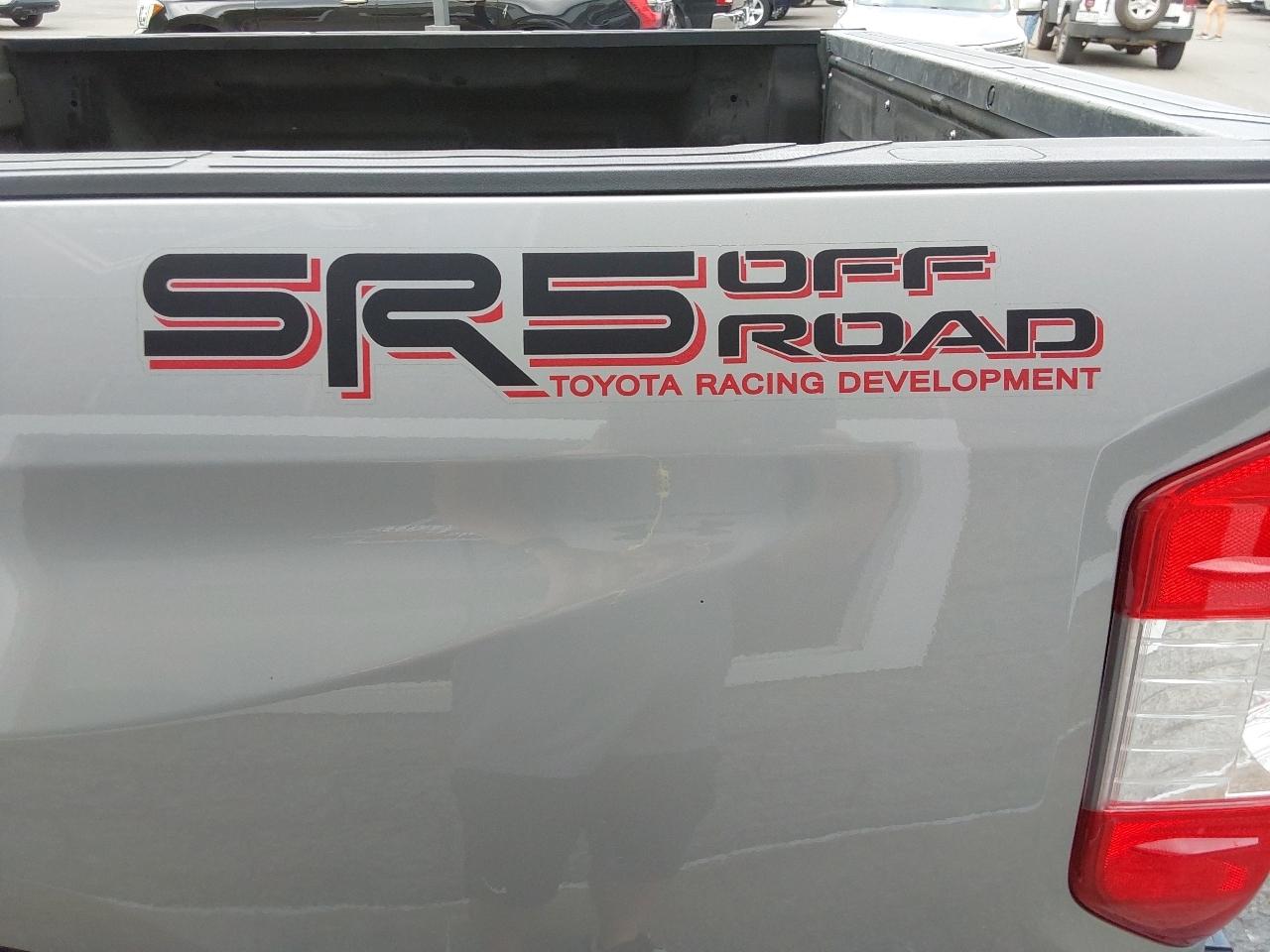 Toyota Tundra 4WD Truck CrewMax 5.7L FFV V8 6-Spd AT TRD Pro (Natl) 2016