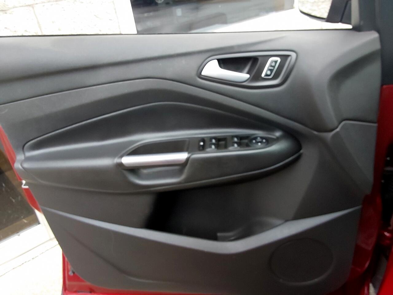 Ford Escape 4WD 4dr SE 2015