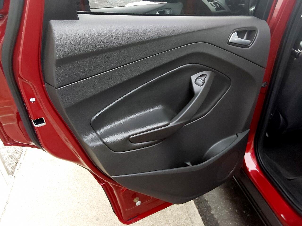 Ford Escape 4WD 4dr SE 2015