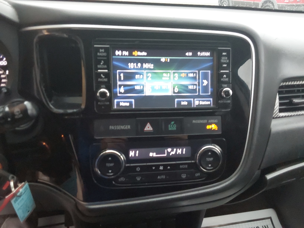 Mitsubishi Outlander SEL S-AWC 2018