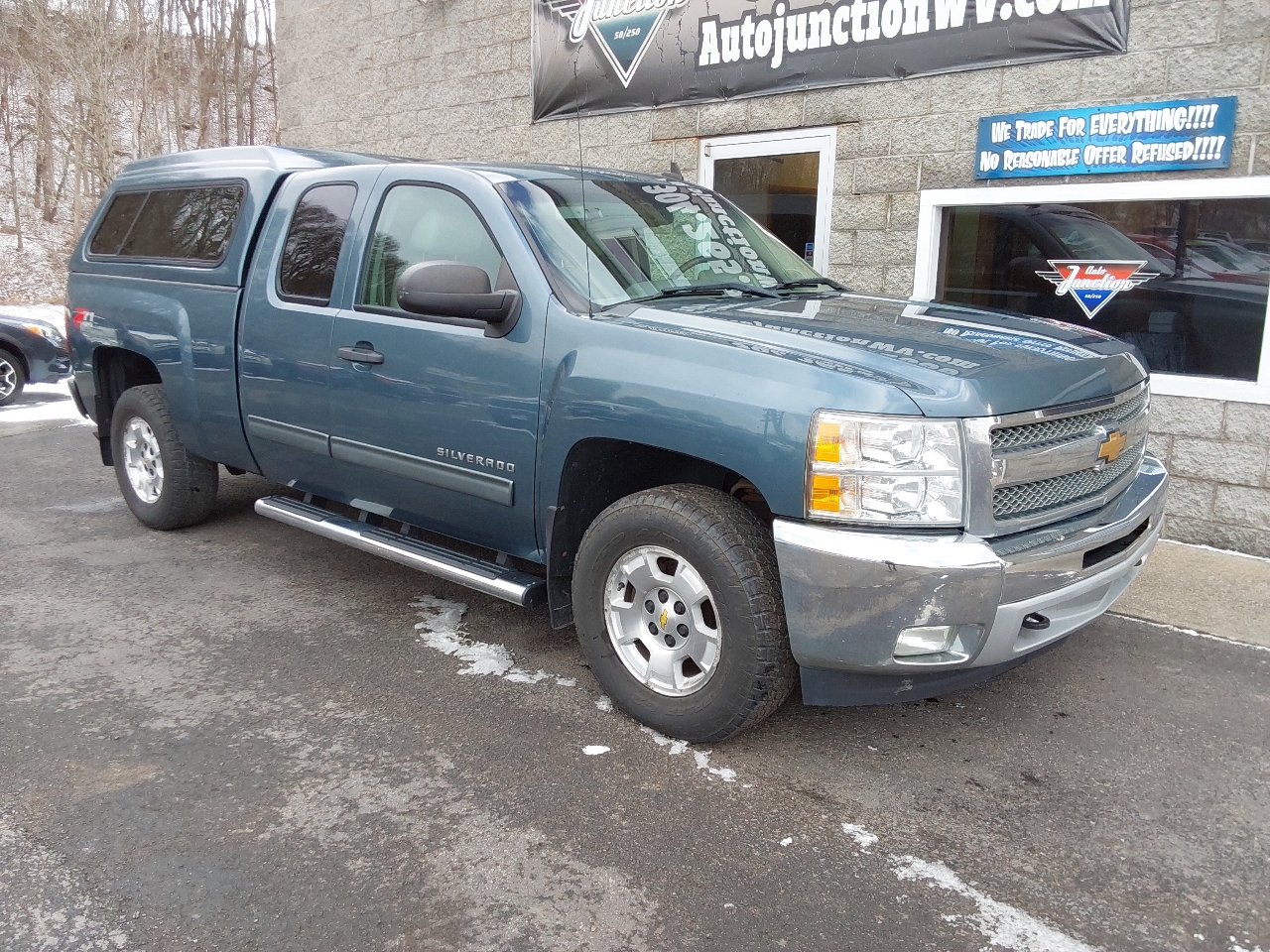Chevrolet Silverado 1500 4WD Ext Cab 143.5" LT 2013