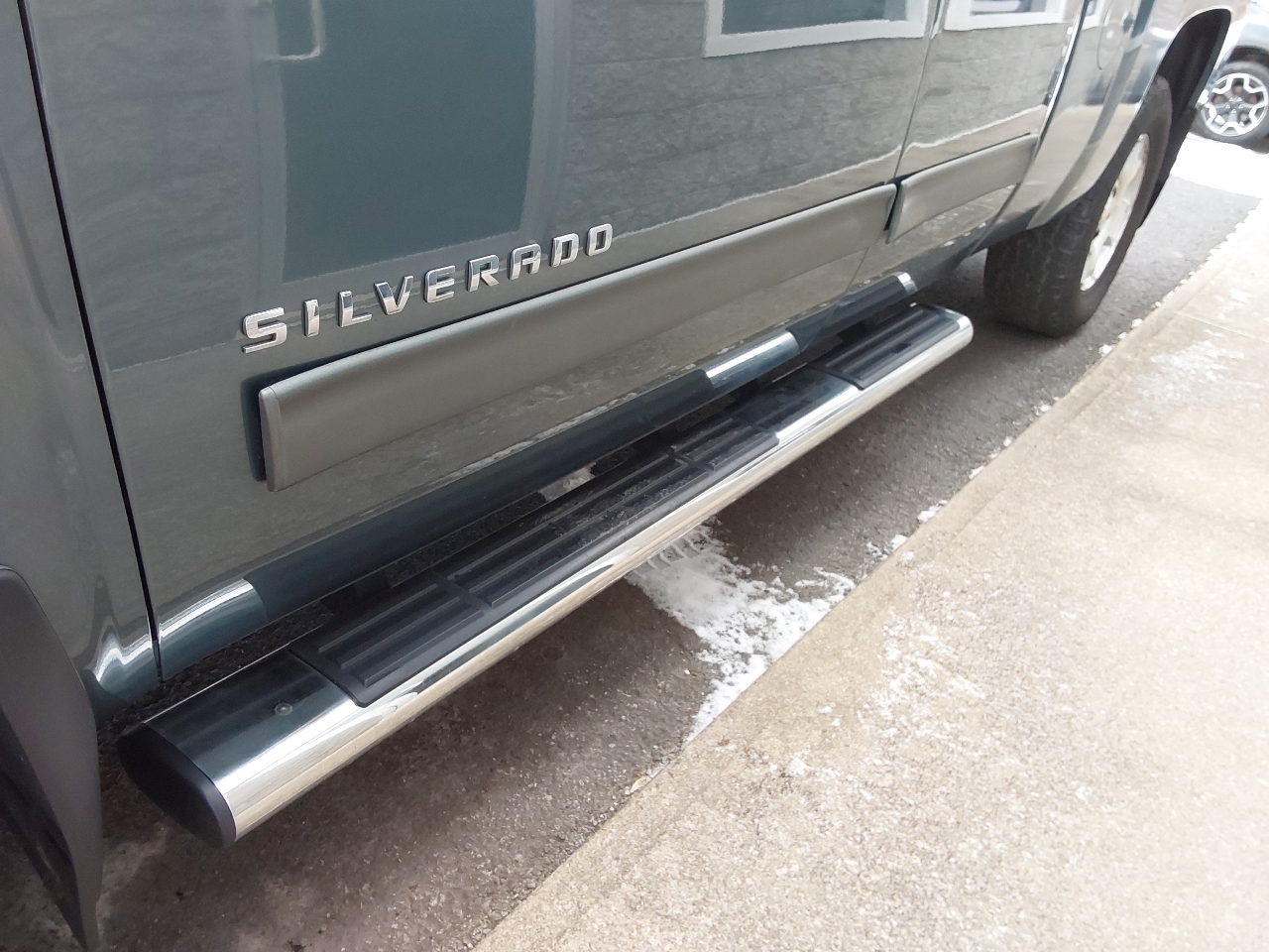 Chevrolet Silverado 1500 4WD Ext Cab 143.5" LT 2013