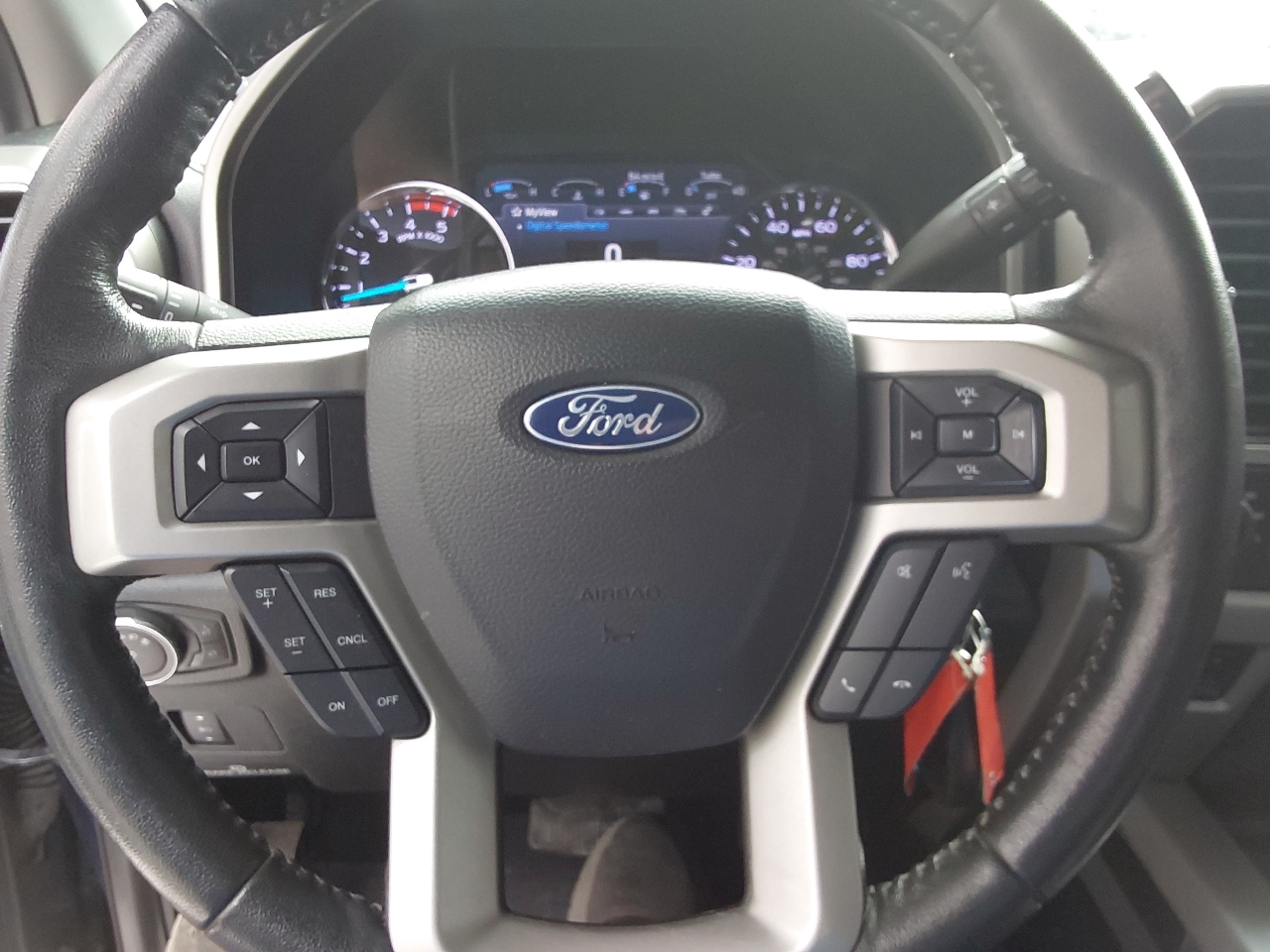 Ford Super Duty F-250 SRW King Ranch 4WD Crew Cab 8' Box 2020