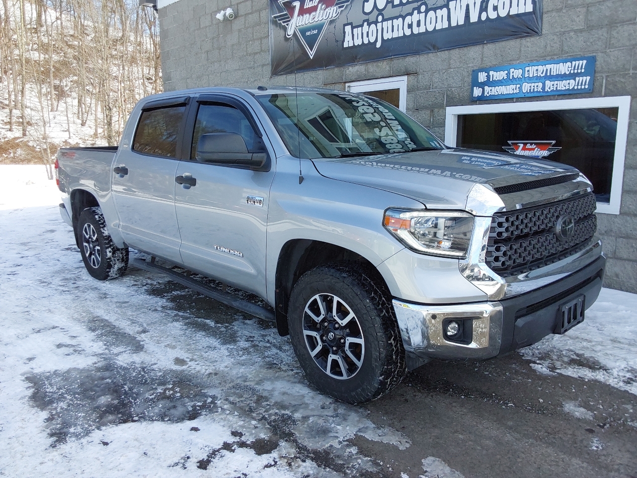 Toyota Tundra 4WD 1794 Edition CrewMax 5.5' Bed 5.7L (Natl) 2018