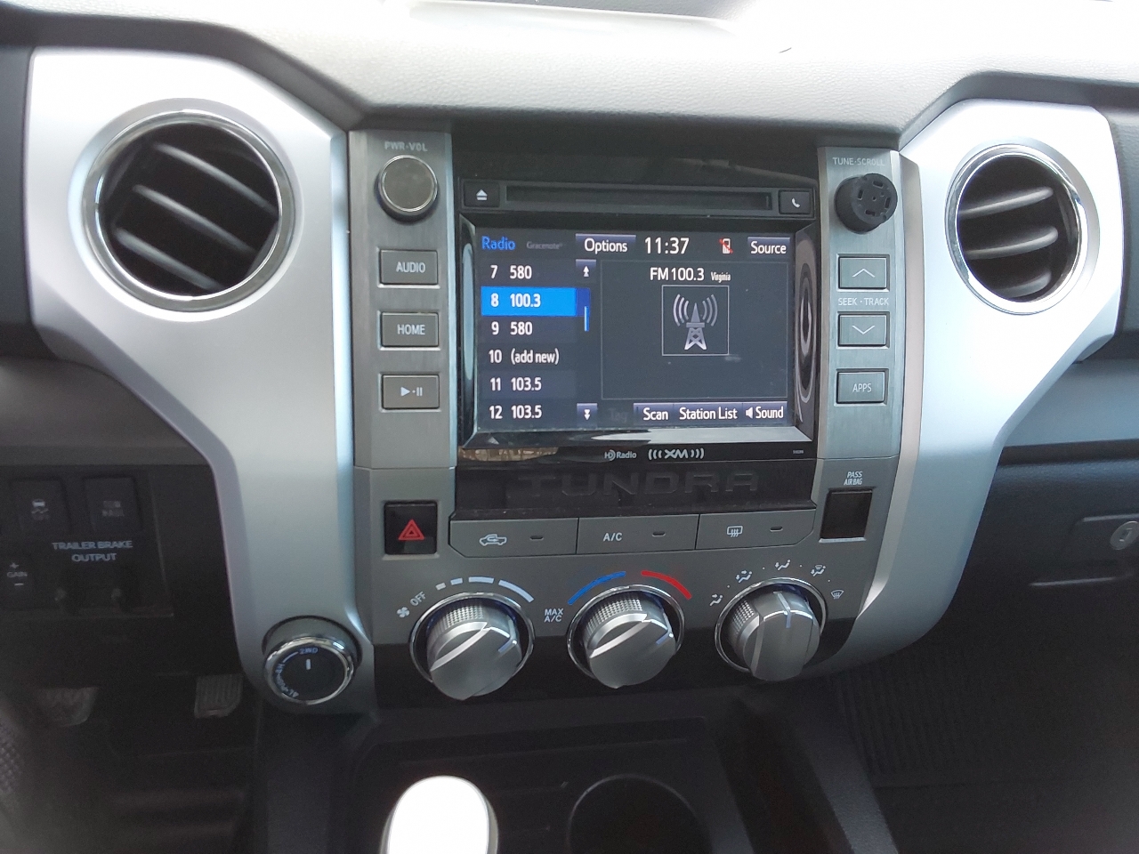 Toyota Tundra 4WD 1794 Edition CrewMax 5.5' Bed 5.7L (Natl) 2018