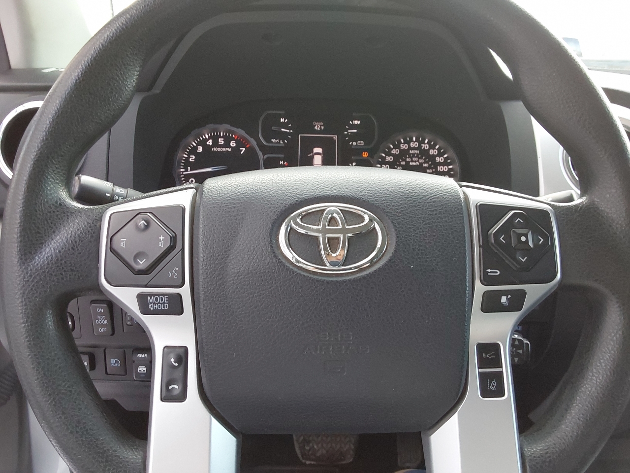 Toyota Tundra 4WD 1794 Edition CrewMax 5.5' Bed 5.7L (Natl) 2018