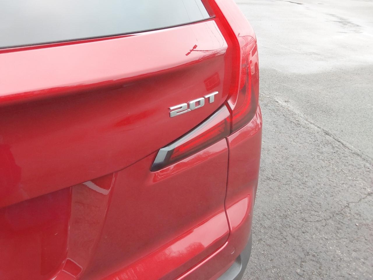 Cadillac XT4 AWD 4dr Premium Luxury 2019