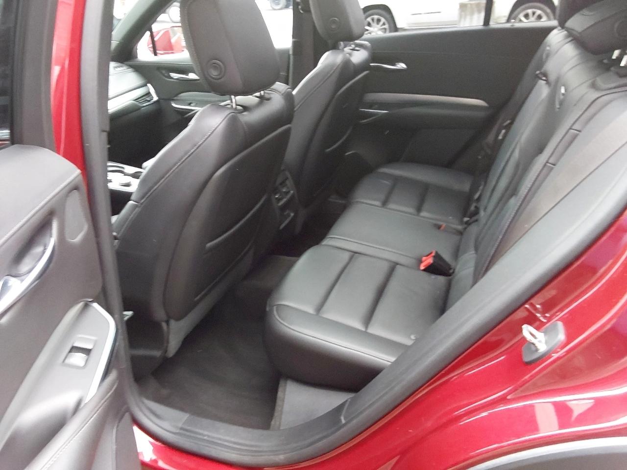 Cadillac XT4 AWD 4dr Premium Luxury 2019