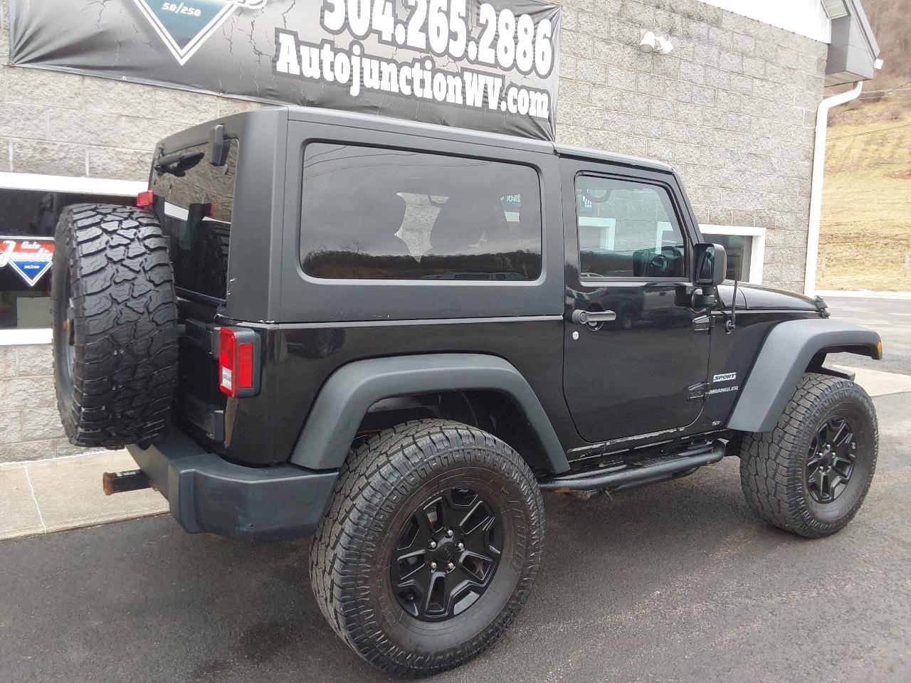 Jeep Wrangler 4WD 2dr Sport 2014