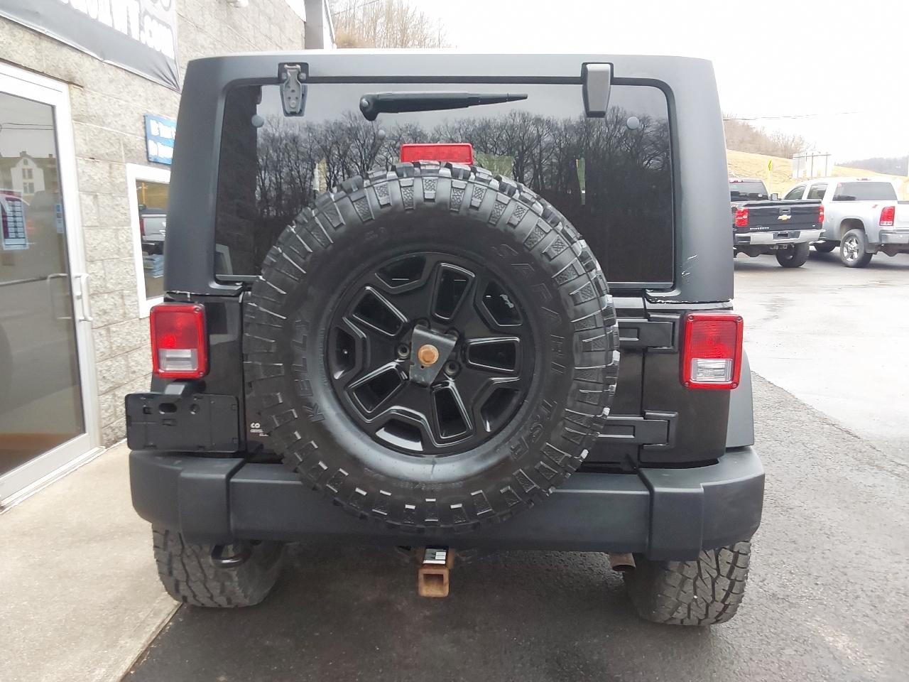 Jeep Wrangler 4WD 2dr Sport 2014