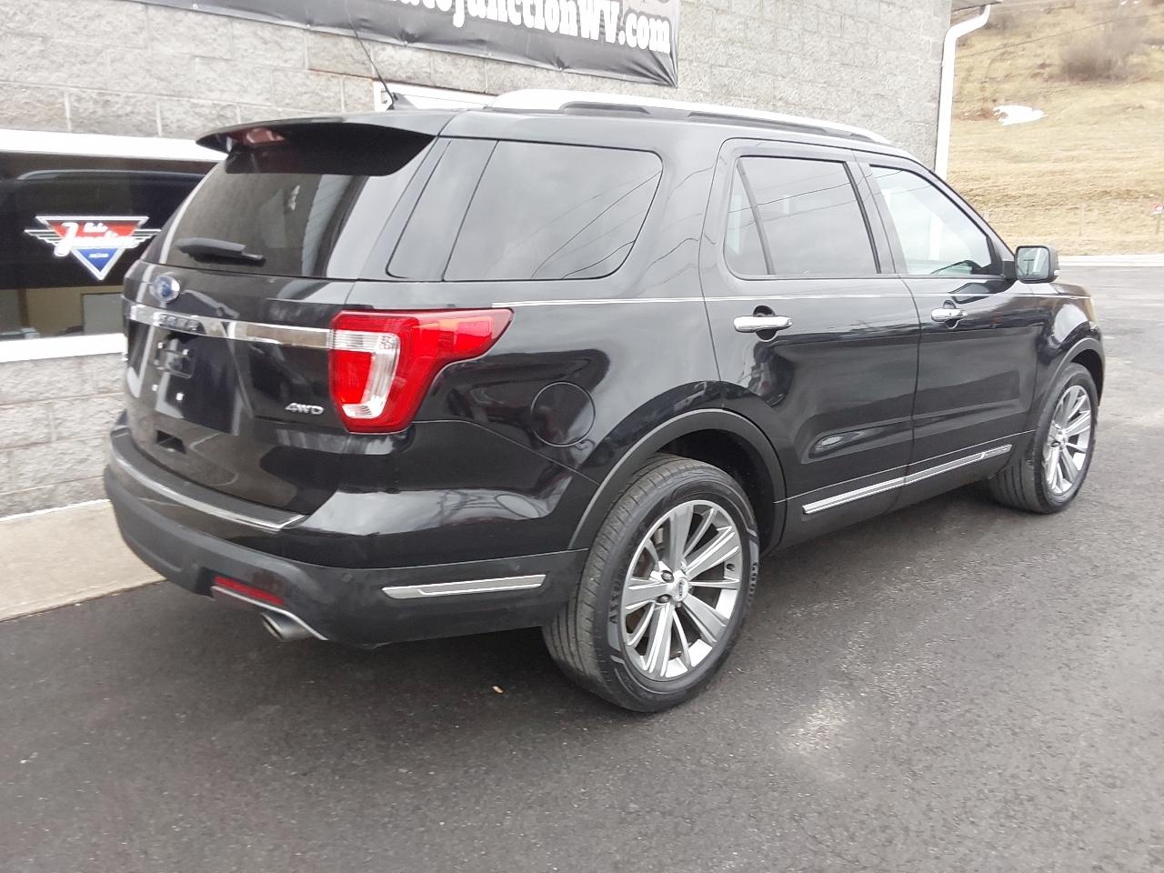 Ford Explorer Limited 4WD 2018