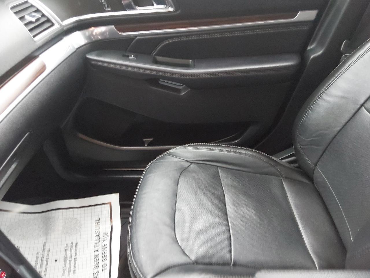 Ford Explorer Limited 4WD 2018