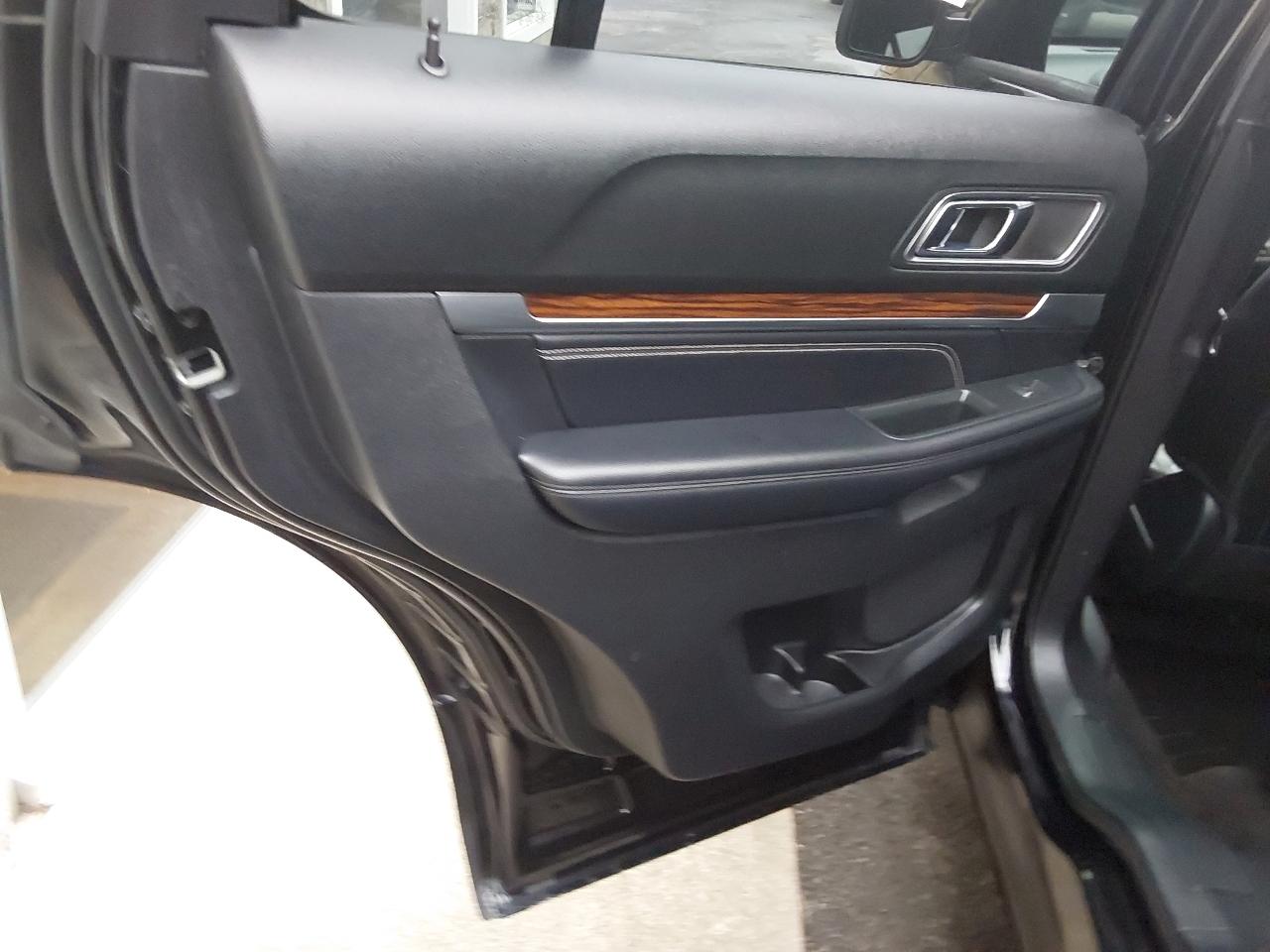 Ford Explorer Limited 4WD 2018