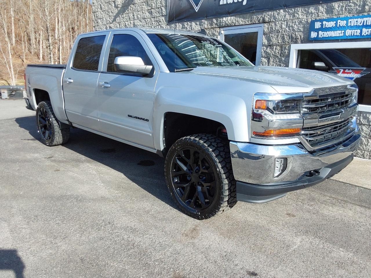 Chevrolet Silverado 1500 4WD Crew Cab 143.5" LT w/1LT 2016