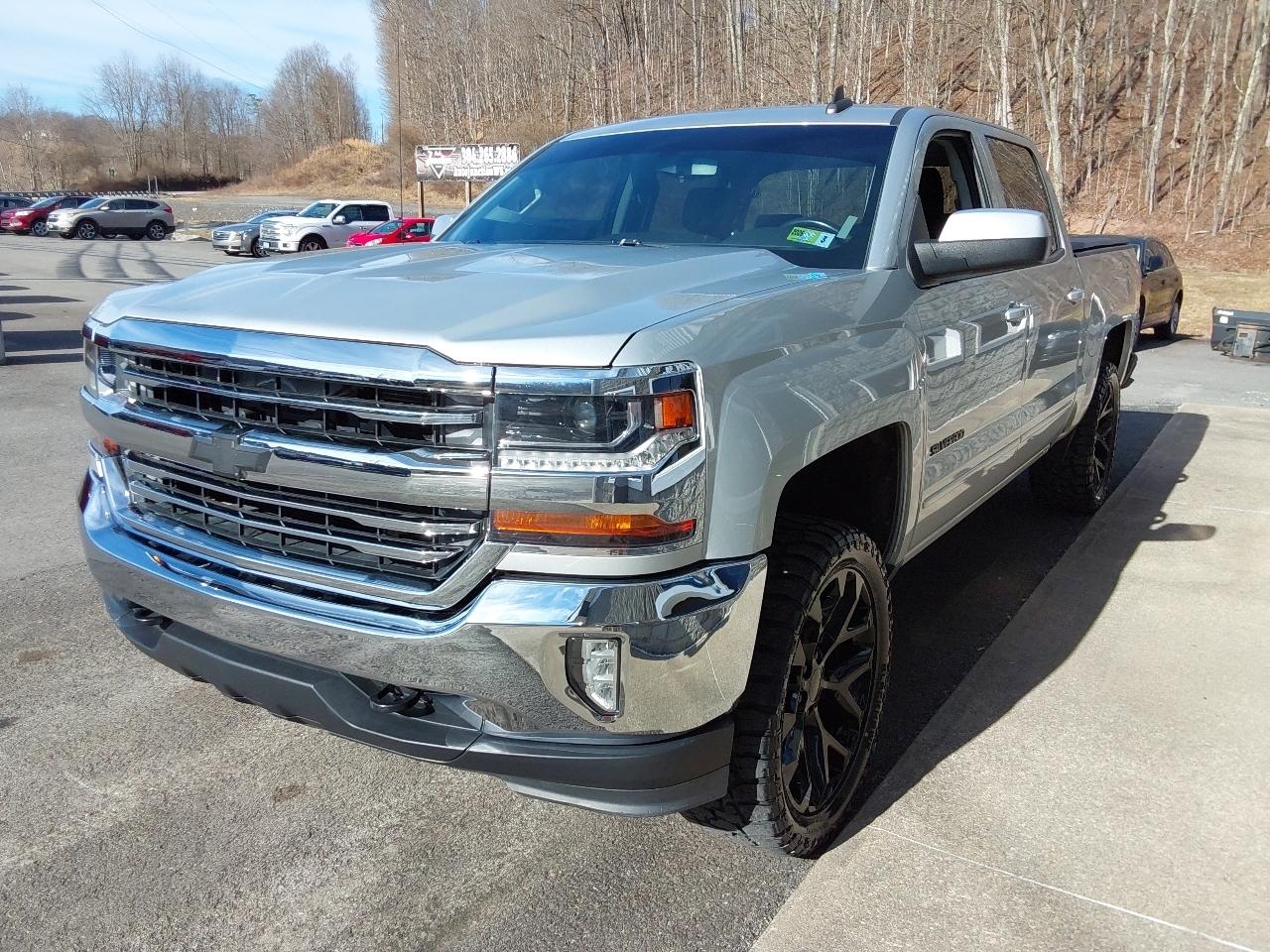 Chevrolet Silverado 1500 4WD Crew Cab 143.5" LT w/1LT 2016